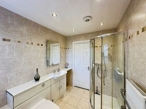 Photo 1- click for photo gallery